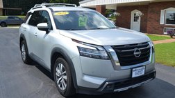 2022 Nissan Pathfinder SL