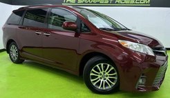 2020 Toyota Sienna XLE Premium 8-Passenger