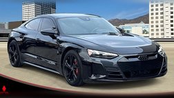 2023 Audi e-tron GT quattro Premium Plus