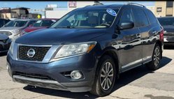 2013 Nissan Pathfinder SV