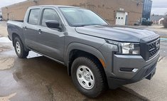2022 Nissan Frontier S