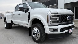 2026 Ford F-450 Super Duty Platinum