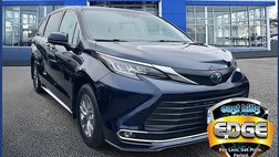2022 Toyota Sienna XLE 7-Passenger