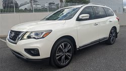 2017 Nissan Pathfinder Platinum