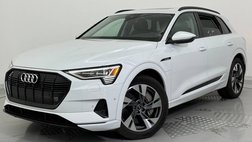2022 Audi e-tron quattro Premium