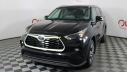 2022 Toyota Highlander Hybrid XLE