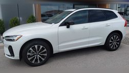 2025 Volvo XC60 B5 Core Dark Theme