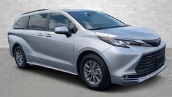 2023 Toyota Sienna XLE