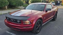 2006 Ford Mustang V6 Coupe RWD