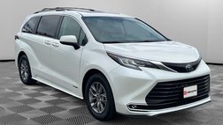 2021 Toyota Sienna XLE 7-Passenger