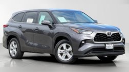 2022 Toyota Highlander LE