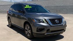 2017 Nissan Pathfinder SL
