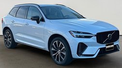 2023 Volvo XC60 B5 Plus Dark Theme