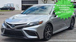 2023 Toyota Camry Hybrid SE