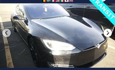 2017 Tesla Model S 75D
