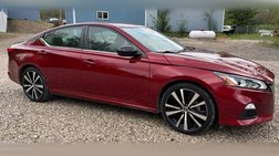 2022 Nissan Altima 2.5 SR
