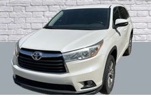 2016 Toyota Highlander LE