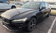 2024 Volvo S60 B5 Plus Dark Theme