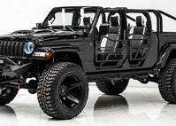 2025 Jeep Gladiator NightHawk