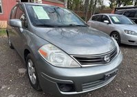 2012 Nissan Versa 1.8 S