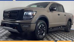 2024 Nissan Titan PRO-4X