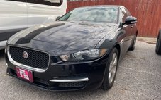 2017 Jaguar XE 25t