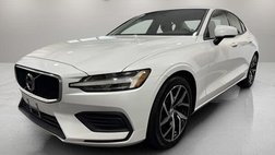 2020 Volvo S60 T5 Momentum