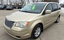 2010 Chrysler Town and Country Touring