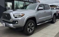2018 Toyota Tacoma TRD Sport