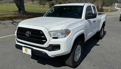 2016 Toyota Tacoma SR