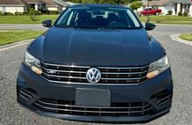 2018 Volkswagen Passat 2.0T R-Line