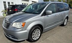 2015 Chrysler Town and Country Touring