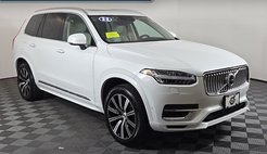 2022 Volvo XC90 Recharge T8 Inscription 7P