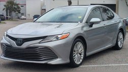 2019 Toyota Camry Hybrid XLE