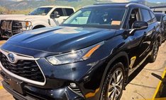 2023 Toyota Highlander Hybrid XLE