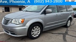 2016 Chrysler Town and Country Touring