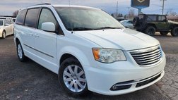 2013 Chrysler Town and Country Touring