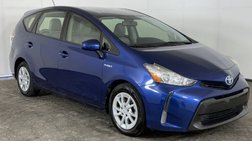 2016 Toyota Prius v Five