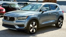 2019 Volvo XC40 T5 Momentum