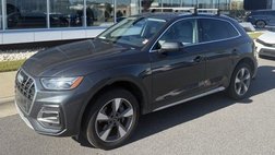 2023 Audi Q5 quattro Premium 40 TFSI