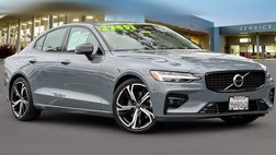 2024 Volvo S60 B5 Core Dark Theme