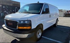 2022 GMC Savana 2500