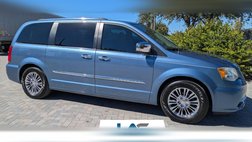 2011 Chrysler Town and Country Limited