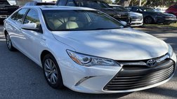 2017 Toyota Camry Hybrid XLE