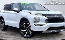 2025 Mitsubishi Outlander PHEV SE