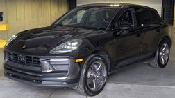 2025 Porsche Macan T