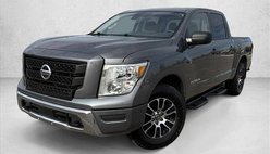 2022 Nissan Titan SV