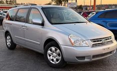 2009 Kia Sedona LX