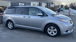 2013 Toyota Sienna LE 8-Passenger