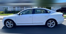 2015 Volkswagen Passat SE